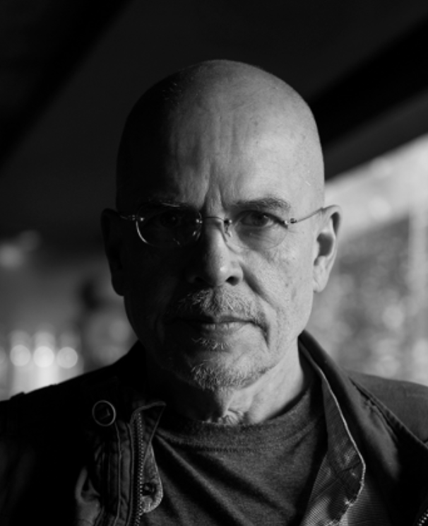Artist Alberto Castro Leñero.